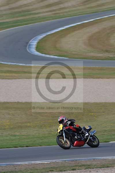 Motorcycle action photographs;Trackday digital images;donington;donington park leicestershire;donington photographs;event digital images;eventdigitalimages;no limits trackday;peter wileman photography;trackday;trackday photos