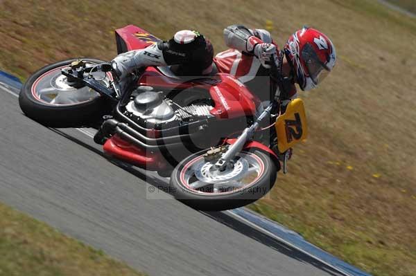 Motorcycle action photographs;Trackday digital images;donington;donington park leicestershire;donington photographs;event digital images;eventdigitalimages;no limits trackday;peter wileman photography;trackday;trackday photos