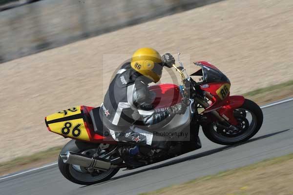 Motorcycle action photographs;Trackday digital images;donington;donington park leicestershire;donington photographs;event digital images;eventdigitalimages;no limits trackday;peter wileman photography;trackday;trackday photos