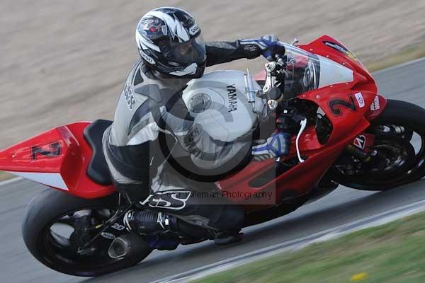 Motorcycle action photographs;Trackday digital images;donington;donington park leicestershire;donington photographs;event digital images;eventdigitalimages;no limits trackday;peter wileman photography;trackday;trackday photos