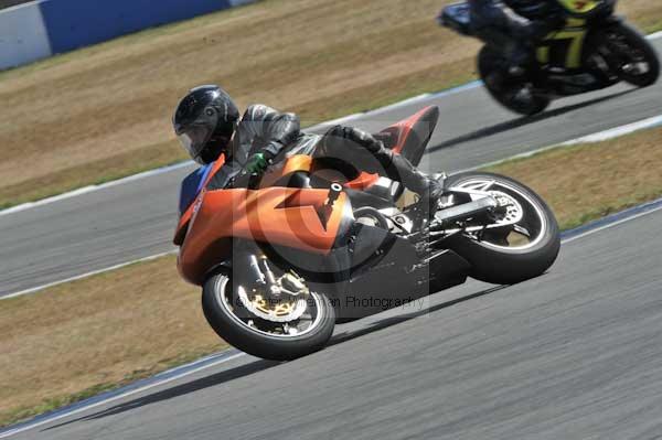 Motorcycle action photographs;Trackday digital images;donington;donington park leicestershire;donington photographs;event digital images;eventdigitalimages;no limits trackday;peter wileman photography;trackday;trackday photos
