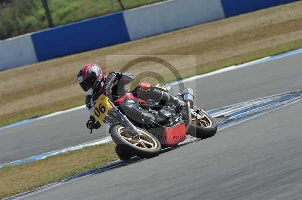 Motorcycle action photographs;Trackday digital images;donington;donington park leicestershire;donington photographs;event digital images;eventdigitalimages;no limits trackday;peter wileman photography;trackday;trackday photos