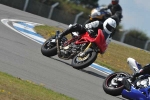 Motorcycle-action-photographs;Trackday-digital-images;donington;donington-park-leicestershire;donington-photographs;event-digital-images;eventdigitalimages;no-limits-trackday;peter-wileman-photography;trackday;trackday-photos