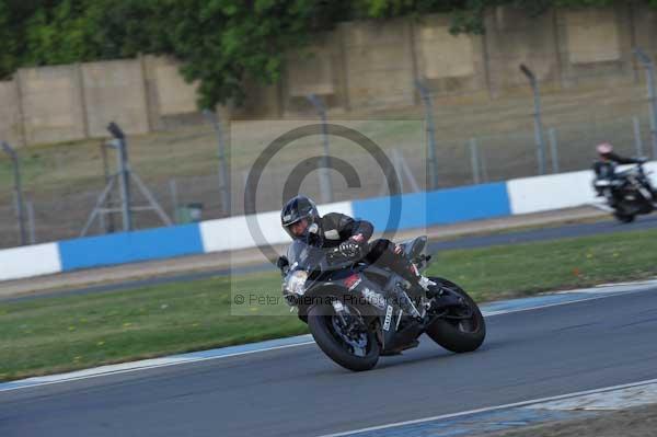 Motorcycle action photographs;Trackday digital images;donington;donington park leicestershire;donington photographs;event digital images;eventdigitalimages;no limits trackday;peter wileman photography;trackday;trackday photos