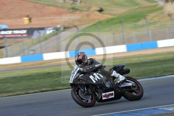 Motorcycle action photographs;Trackday digital images;donington;donington park leicestershire;donington photographs;event digital images;eventdigitalimages;no limits trackday;peter wileman photography;trackday;trackday photos