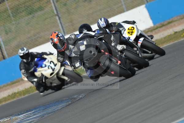 Motorcycle action photographs;Trackday digital images;donington;donington park leicestershire;donington photographs;event digital images;eventdigitalimages;no limits trackday;peter wileman photography;trackday;trackday photos