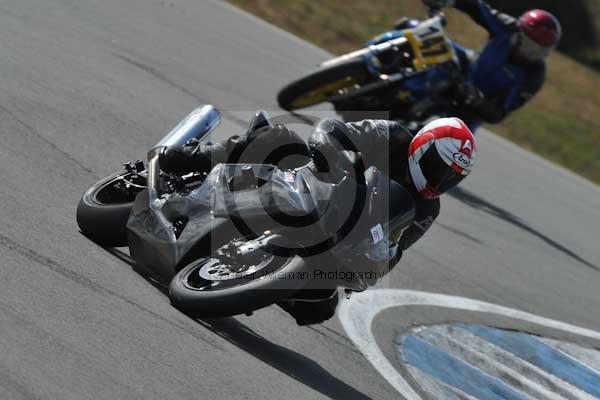Motorcycle action photographs;Trackday digital images;donington;donington park leicestershire;donington photographs;event digital images;eventdigitalimages;no limits trackday;peter wileman photography;trackday;trackday photos