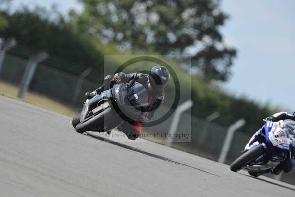 Motorcycle action photographs;Trackday digital images;donington;donington park leicestershire;donington photographs;event digital images;eventdigitalimages;no limits trackday;peter wileman photography;trackday;trackday photos