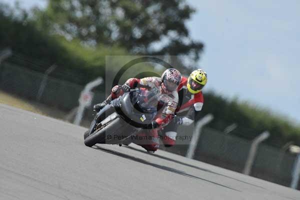 Motorcycle action photographs;Trackday digital images;donington;donington park leicestershire;donington photographs;event digital images;eventdigitalimages;no limits trackday;peter wileman photography;trackday;trackday photos