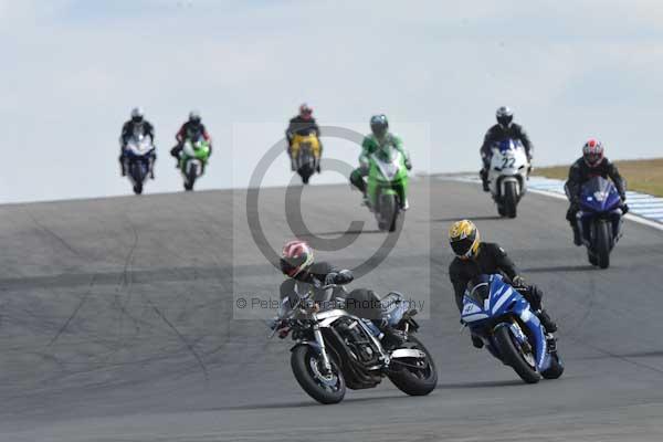 Motorcycle action photographs;Trackday digital images;donington;donington park leicestershire;donington photographs;event digital images;eventdigitalimages;no limits trackday;peter wileman photography;trackday;trackday photos