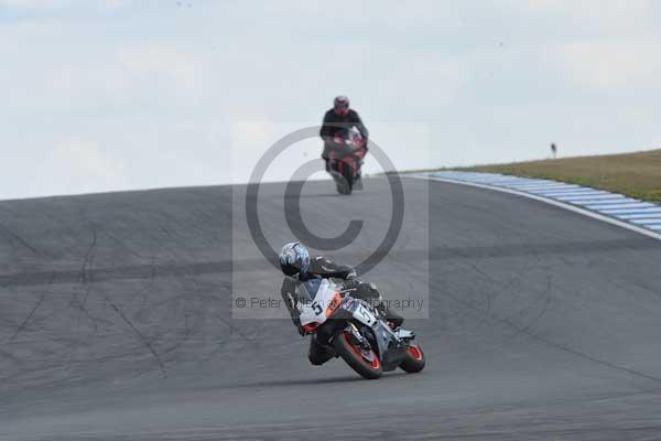 Motorcycle action photographs;Trackday digital images;donington;donington park leicestershire;donington photographs;event digital images;eventdigitalimages;no limits trackday;peter wileman photography;trackday;trackday photos