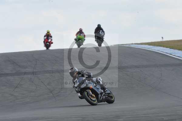 Motorcycle action photographs;Trackday digital images;donington;donington park leicestershire;donington photographs;event digital images;eventdigitalimages;no limits trackday;peter wileman photography;trackday;trackday photos