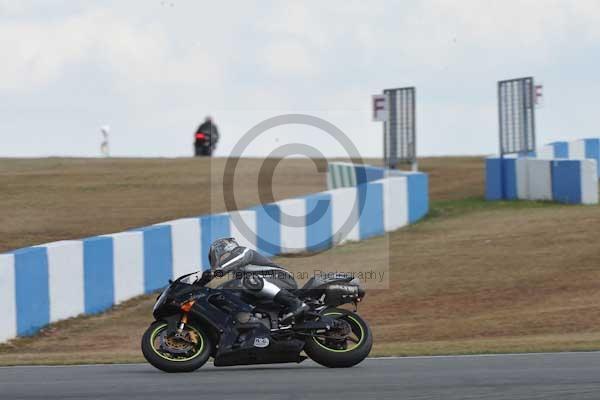 Motorcycle action photographs;Trackday digital images;donington;donington park leicestershire;donington photographs;event digital images;eventdigitalimages;no limits trackday;peter wileman photography;trackday;trackday photos