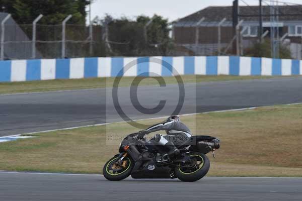Motorcycle action photographs;Trackday digital images;donington;donington park leicestershire;donington photographs;event digital images;eventdigitalimages;no limits trackday;peter wileman photography;trackday;trackday photos