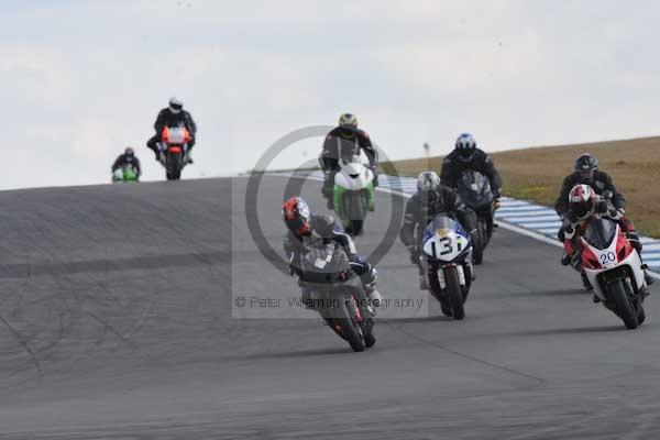 Motorcycle action photographs;Trackday digital images;donington;donington park leicestershire;donington photographs;event digital images;eventdigitalimages;no limits trackday;peter wileman photography;trackday;trackday photos