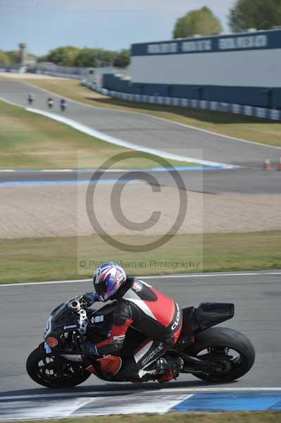 Motorcycle action photographs;Trackday digital images;donington;donington park leicestershire;donington photographs;event digital images;eventdigitalimages;no limits trackday;peter wileman photography;trackday;trackday photos