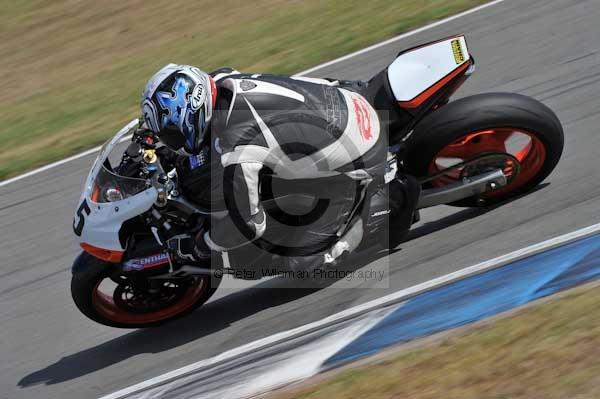 Motorcycle action photographs;Trackday digital images;donington;donington park leicestershire;donington photographs;event digital images;eventdigitalimages;no limits trackday;peter wileman photography;trackday;trackday photos