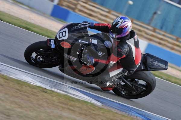 Motorcycle action photographs;Trackday digital images;donington;donington park leicestershire;donington photographs;event digital images;eventdigitalimages;no limits trackday;peter wileman photography;trackday;trackday photos
