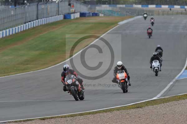 Motorcycle action photographs;Trackday digital images;donington;donington park leicestershire;donington photographs;event digital images;eventdigitalimages;no limits trackday;peter wileman photography;trackday;trackday photos