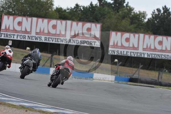 Motorcycle action photographs;Trackday digital images;donington;donington park leicestershire;donington photographs;event digital images;eventdigitalimages;no limits trackday;peter wileman photography;trackday;trackday photos