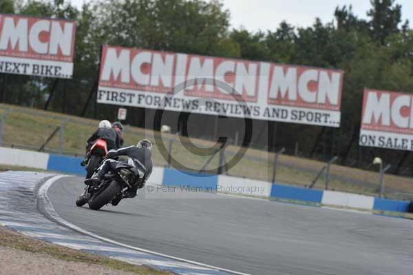 Motorcycle action photographs;Trackday digital images;donington;donington park leicestershire;donington photographs;event digital images;eventdigitalimages;no limits trackday;peter wileman photography;trackday;trackday photos