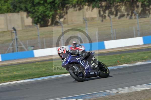 Motorcycle action photographs;Trackday digital images;donington;donington park leicestershire;donington photographs;event digital images;eventdigitalimages;no limits trackday;peter wileman photography;trackday;trackday photos