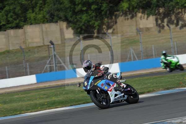 Motorcycle action photographs;Trackday digital images;donington;donington park leicestershire;donington photographs;event digital images;eventdigitalimages;no limits trackday;peter wileman photography;trackday;trackday photos