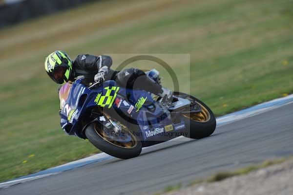 Motorcycle action photographs;Trackday digital images;donington;donington park leicestershire;donington photographs;event digital images;eventdigitalimages;no limits trackday;peter wileman photography;trackday;trackday photos