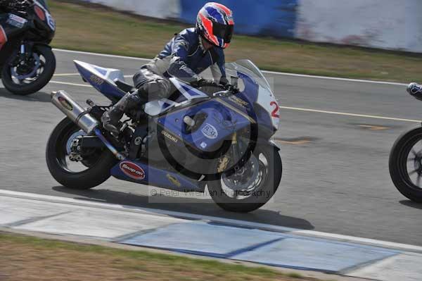 Motorcycle action photographs;Trackday digital images;donington;donington park leicestershire;donington photographs;event digital images;eventdigitalimages;no limits trackday;peter wileman photography;trackday;trackday photos