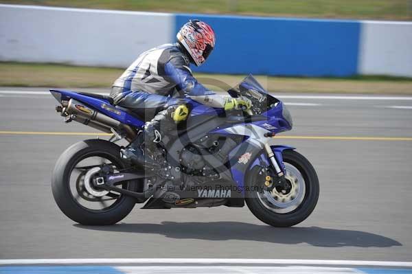 Motorcycle action photographs;Trackday digital images;donington;donington park leicestershire;donington photographs;event digital images;eventdigitalimages;no limits trackday;peter wileman photography;trackday;trackday photos