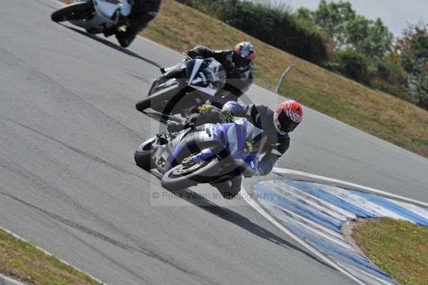 Motorcycle action photographs;Trackday digital images;donington;donington park leicestershire;donington photographs;event digital images;eventdigitalimages;no limits trackday;peter wileman photography;trackday;trackday photos