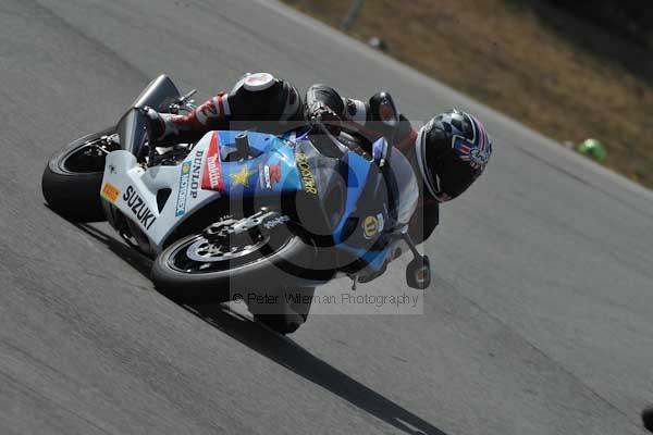 Motorcycle action photographs;Trackday digital images;donington;donington park leicestershire;donington photographs;event digital images;eventdigitalimages;no limits trackday;peter wileman photography;trackday;trackday photos