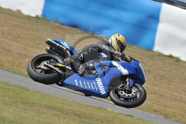 Motorcycle action photographs;Trackday digital images;donington;donington park leicestershire;donington photographs;event digital images;eventdigitalimages;no limits trackday;peter wileman photography;trackday;trackday photos