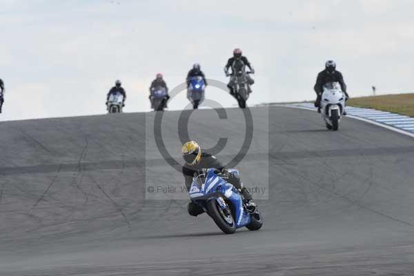 Motorcycle action photographs;Trackday digital images;donington;donington park leicestershire;donington photographs;event digital images;eventdigitalimages;no limits trackday;peter wileman photography;trackday;trackday photos