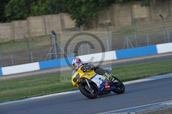 Motorcycle action photographs;Trackday digital images;donington;donington park leicestershire;donington photographs;event digital images;eventdigitalimages;no limits trackday;peter wileman photography;trackday;trackday photos