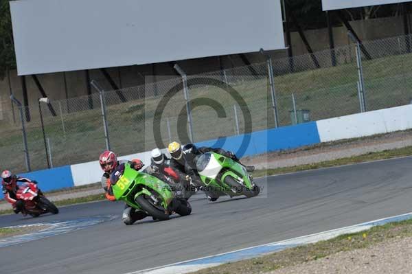 Motorcycle action photographs;Trackday digital images;donington;donington park leicestershire;donington photographs;event digital images;eventdigitalimages;no limits trackday;peter wileman photography;trackday;trackday photos