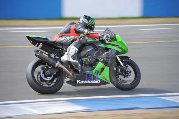 Motorcycle action photographs;Trackday digital images;donington;donington park leicestershire;donington photographs;event digital images;eventdigitalimages;no limits trackday;peter wileman photography;trackday;trackday photos