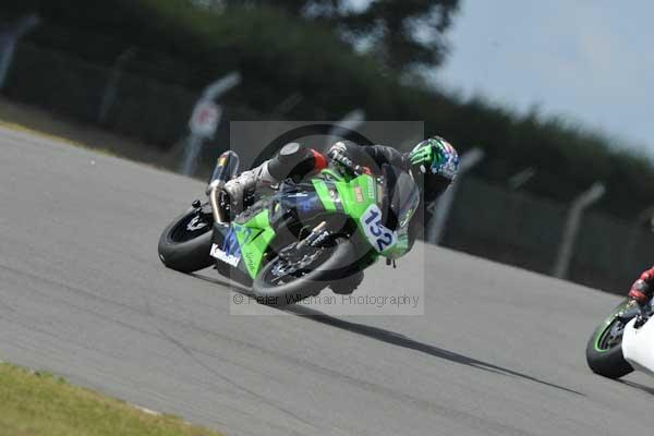 Motorcycle action photographs;Trackday digital images;donington;donington park leicestershire;donington photographs;event digital images;eventdigitalimages;no limits trackday;peter wileman photography;trackday;trackday photos