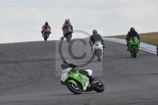 Motorcycle action photographs;Trackday digital images;donington;donington park leicestershire;donington photographs;event digital images;eventdigitalimages;no limits trackday;peter wileman photography;trackday;trackday photos