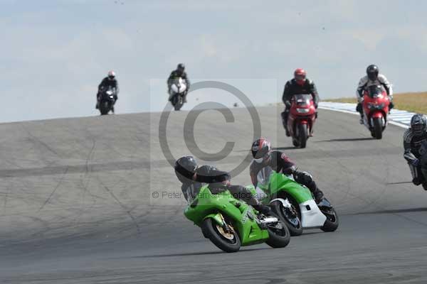 Motorcycle action photographs;Trackday digital images;donington;donington park leicestershire;donington photographs;event digital images;eventdigitalimages;no limits trackday;peter wileman photography;trackday;trackday photos