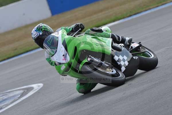 Motorcycle action photographs;Trackday digital images;donington;donington park leicestershire;donington photographs;event digital images;eventdigitalimages;no limits trackday;peter wileman photography;trackday;trackday photos