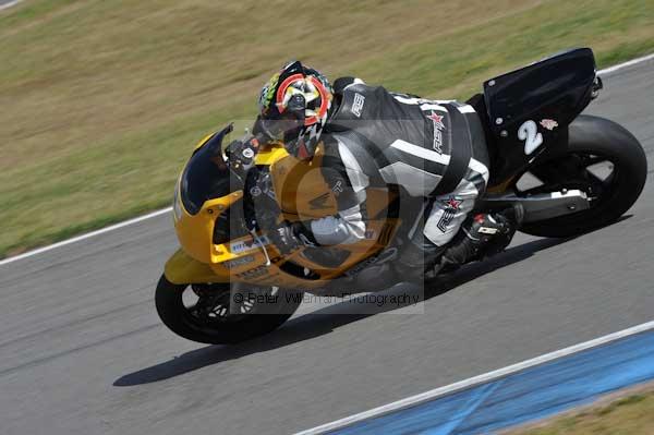 Motorcycle action photographs;Trackday digital images;donington;donington park leicestershire;donington photographs;event digital images;eventdigitalimages;no limits trackday;peter wileman photography;trackday;trackday photos