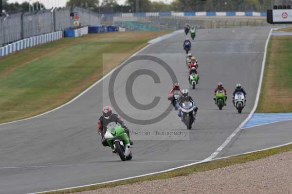 Motorcycle action photographs;Trackday digital images;donington;donington park leicestershire;donington photographs;event digital images;eventdigitalimages;no limits trackday;peter wileman photography;trackday;trackday photos