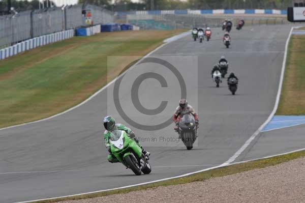 Motorcycle action photographs;Trackday digital images;donington;donington park leicestershire;donington photographs;event digital images;eventdigitalimages;no limits trackday;peter wileman photography;trackday;trackday photos