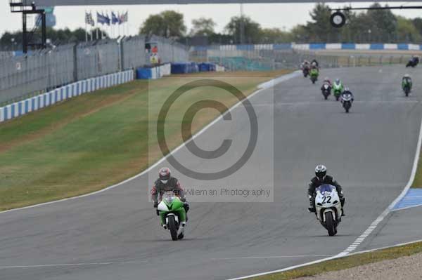 Motorcycle action photographs;Trackday digital images;donington;donington park leicestershire;donington photographs;event digital images;eventdigitalimages;no limits trackday;peter wileman photography;trackday;trackday photos