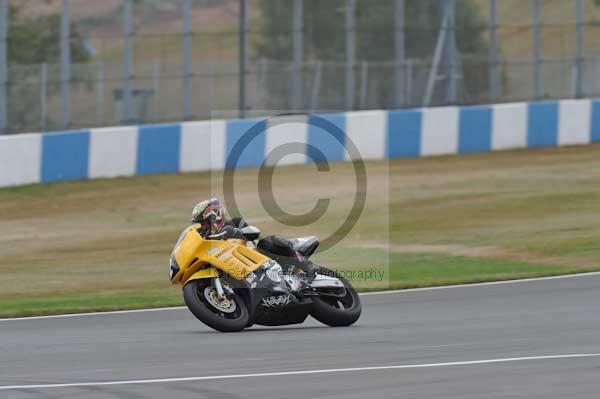 Motorcycle action photographs;Trackday digital images;donington;donington park leicestershire;donington photographs;event digital images;eventdigitalimages;no limits trackday;peter wileman photography;trackday;trackday photos