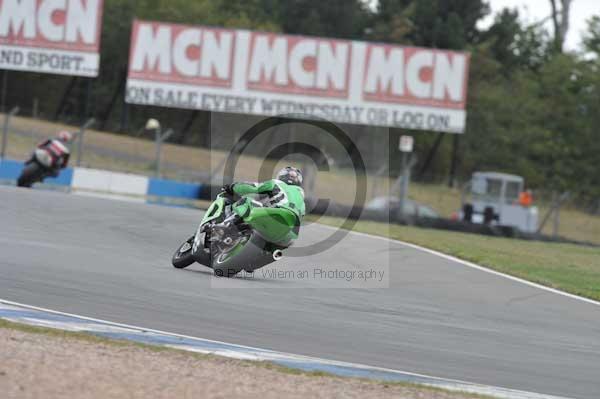 Motorcycle action photographs;Trackday digital images;donington;donington park leicestershire;donington photographs;event digital images;eventdigitalimages;no limits trackday;peter wileman photography;trackday;trackday photos