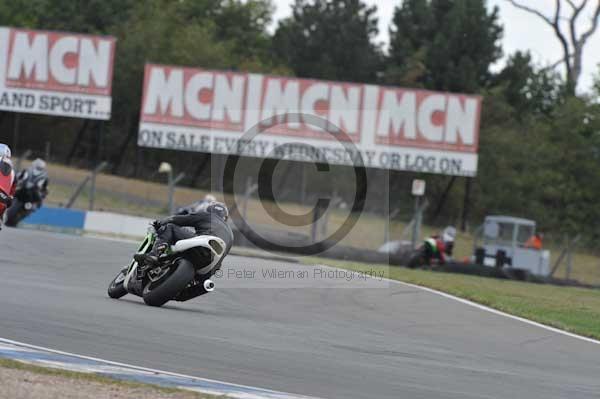 Motorcycle action photographs;Trackday digital images;donington;donington park leicestershire;donington photographs;event digital images;eventdigitalimages;no limits trackday;peter wileman photography;trackday;trackday photos