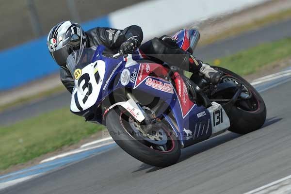 Motorcycle action photographs;Trackday digital images;donington;donington park leicestershire;donington photographs;event digital images;eventdigitalimages;no limits trackday;peter wileman photography;trackday;trackday photos