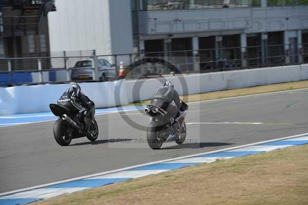 Motorcycle action photographs;Trackday digital images;donington;donington park leicestershire;donington photographs;event digital images;eventdigitalimages;no limits trackday;peter wileman photography;trackday;trackday photos